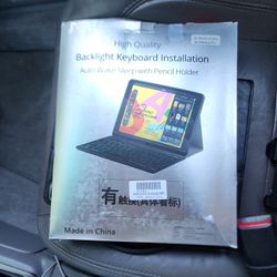 iPad Pro 12.9 (2020) Backlight Keyboard With Pencil Holder