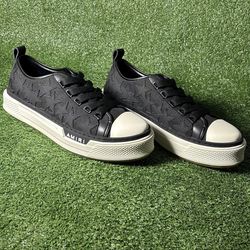 Amir.i shoes size 11 11.5