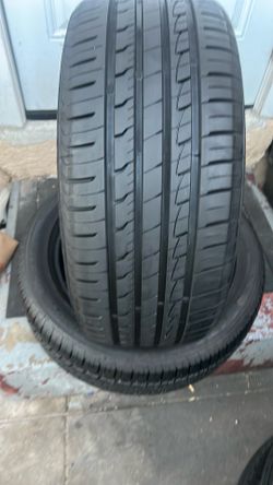 2 TIRES 225/50/17 EXCELLENT CONDITION