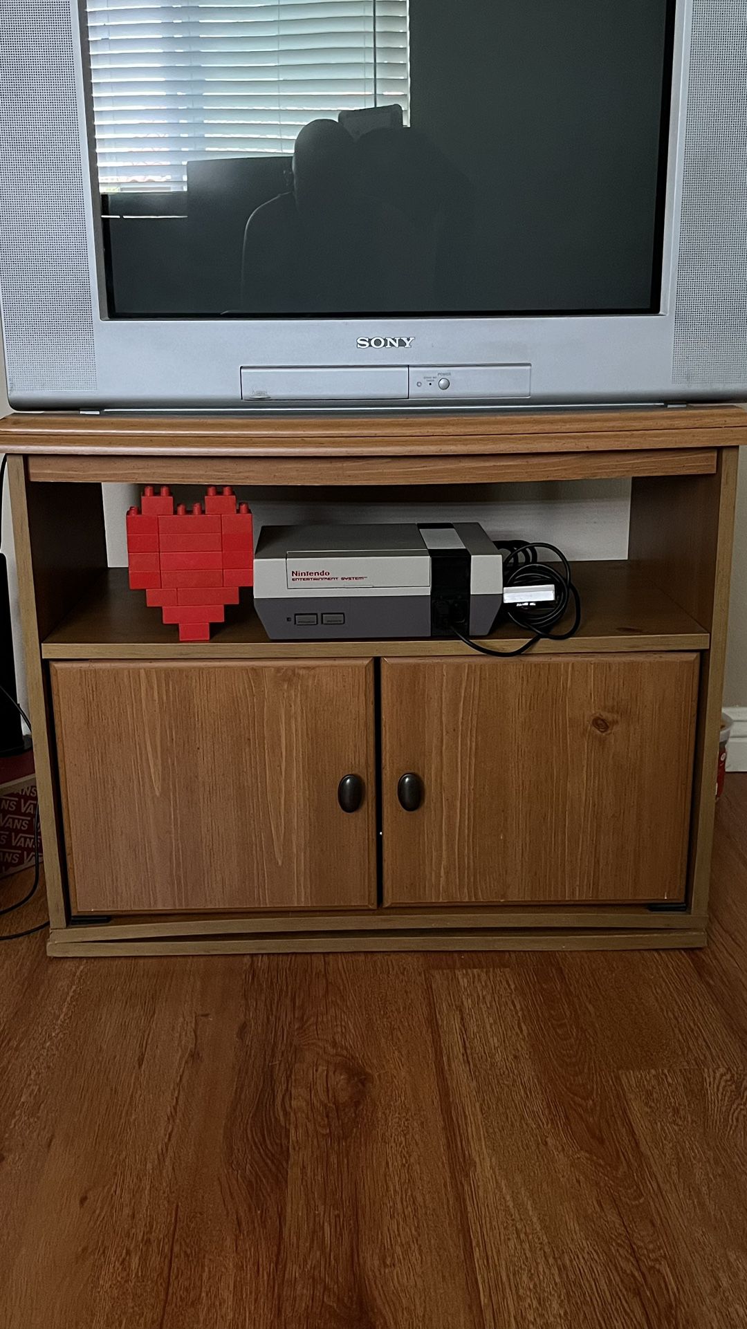$10 TV stand