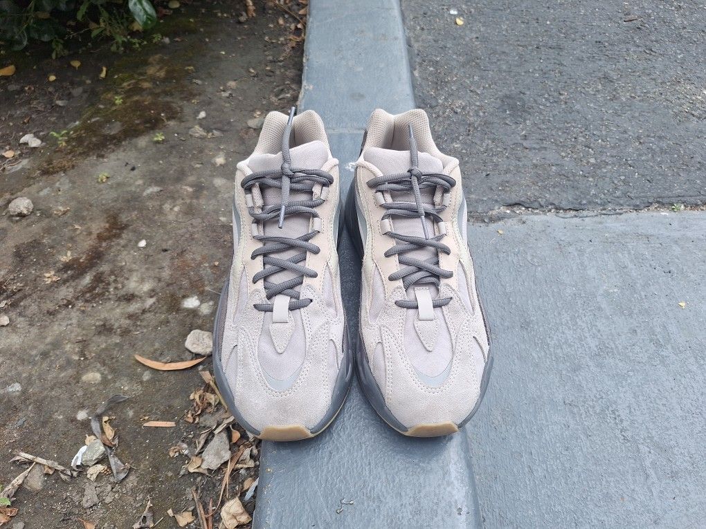 Yeezy Ortholite Slightly Used Size 11 Gray Adidas