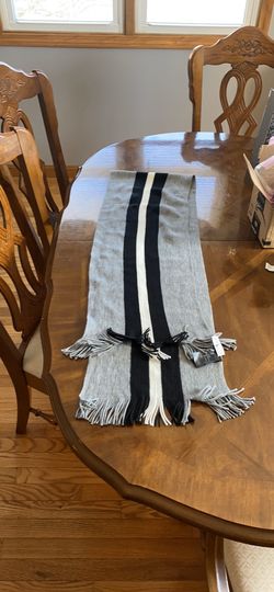 New h&m scarf