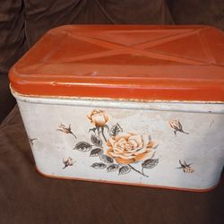 Vintage 1950's Metal Bread Box