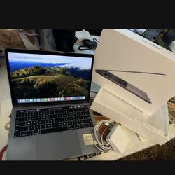 MacBook Pro 2019 13 Inch