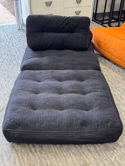 Folding Chair BedāØBlack Convertible Futon Sofa for Adults, Floor Lounge Chair for Living Room, Small Sofa Bed for Compact Spaces. š°60$