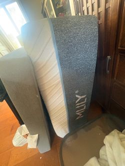 Adjustable twin bed