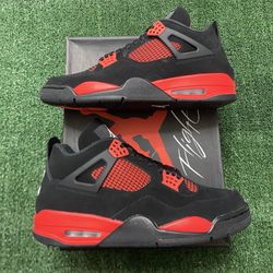 DS Jordan Red Thunder 4s size 13