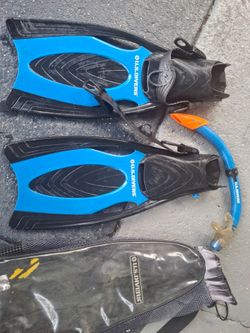 U.S. Divers Snorkel Fins and Bag Set