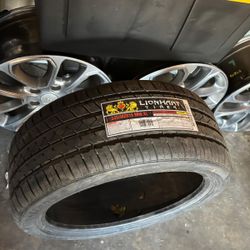 1 Tire 245/40/19