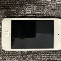 iPod and apple Minnie’s