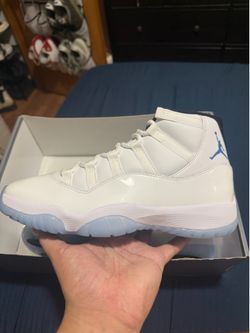 Brand new DS Jordan 11 Legend Blue Size 9.5M