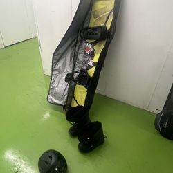Snowboard, bag and size 10 boots 