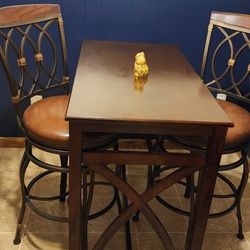 Dining Table With Metal Bar Stools