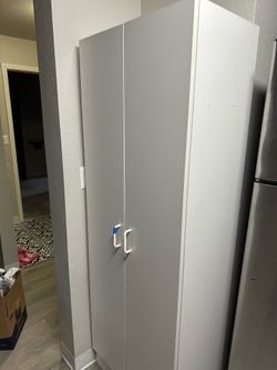 Free sturdy cabinet