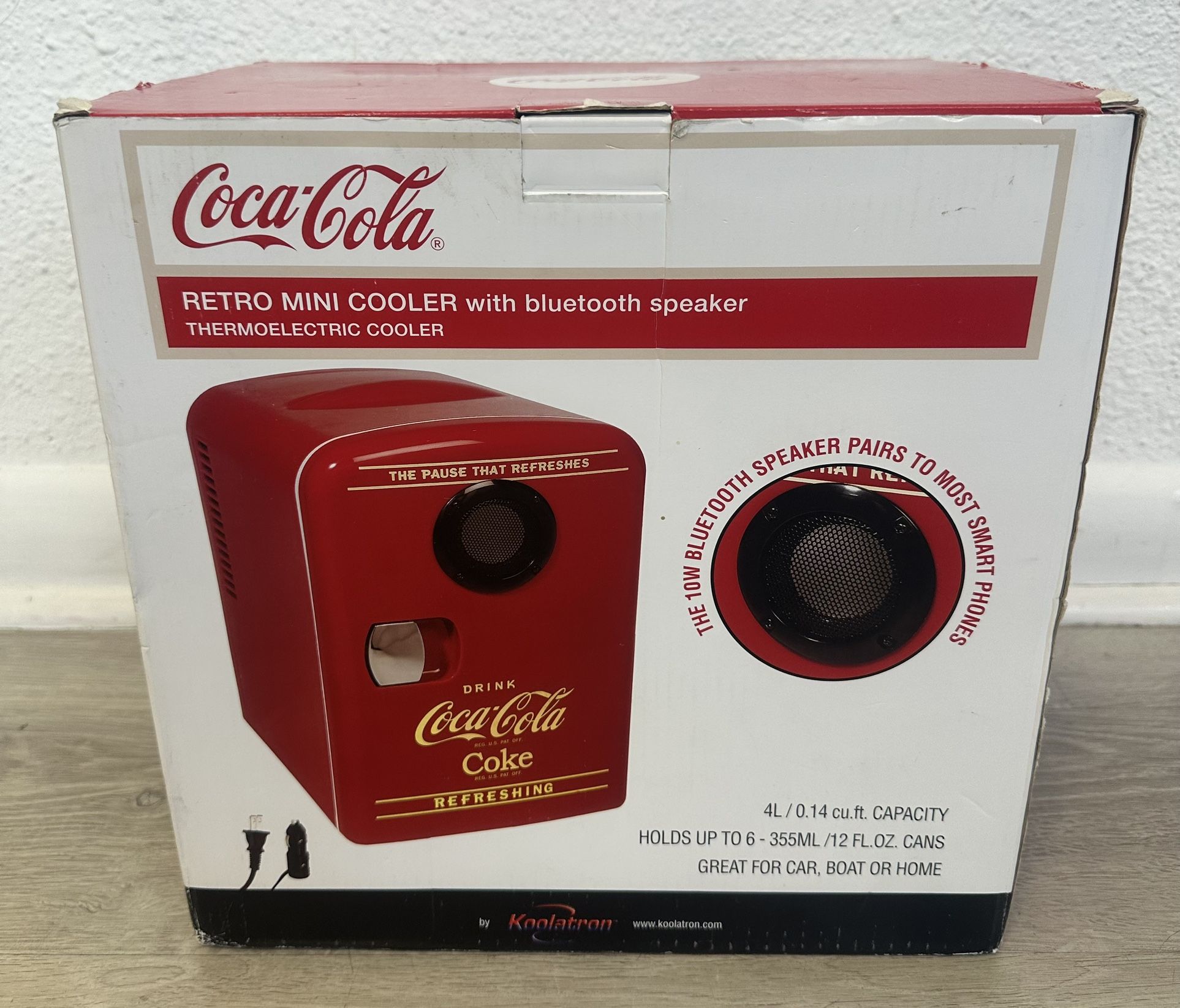 Coca-Cola 6-Can Mini Fridge Cooler/Warmer with Bluetooth Speaker