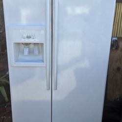 Maytag Refrigerator