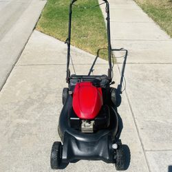 Easy Start Honda Self Propelled Lawnmower 