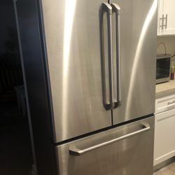 GE Fridge