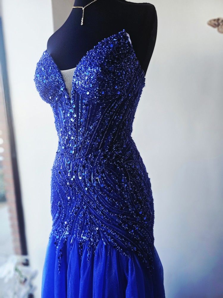 Royal Blue Sequin Bodice Trumpet Evening Dress / Prom / Gala / Party dress / wedding / evening dress/ Size 6