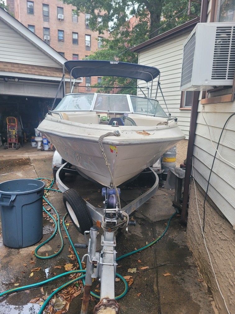 Bayliner Boat For Sell