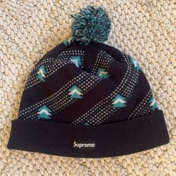 FW17 Supreme NYC Exclusive Blue Arrow Unisex Beanie/Hat Accessory