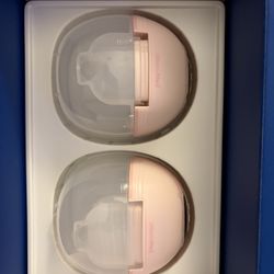  Breast Pumps 