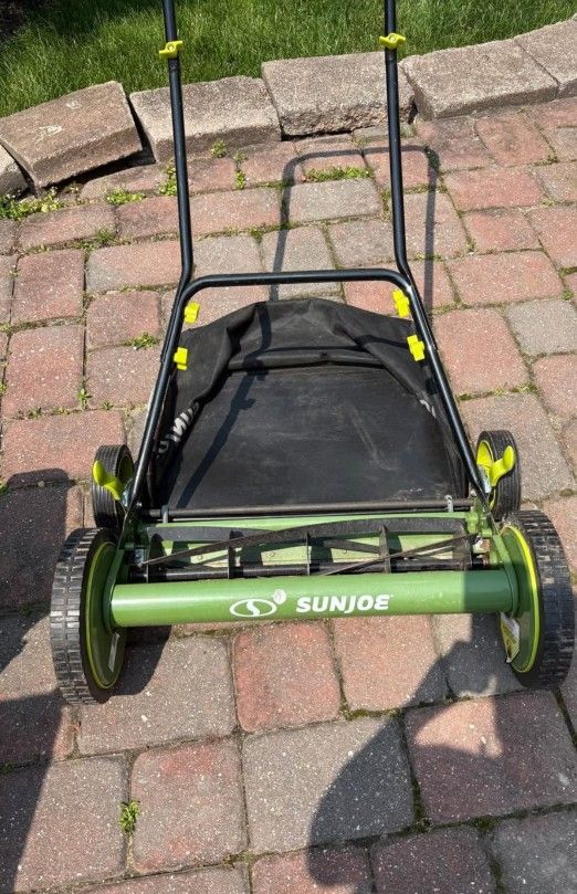 Manual Push Lawn Mower