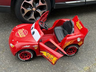 Lighting McQueen Electric Car for Kids