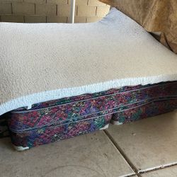 Cali king Mattress Topper & Cali King Matress & Box spring 