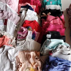 33 Pcs Girls Shirts/pants Size 6