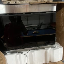 Brand new oven and microwave drawer in box never opened
