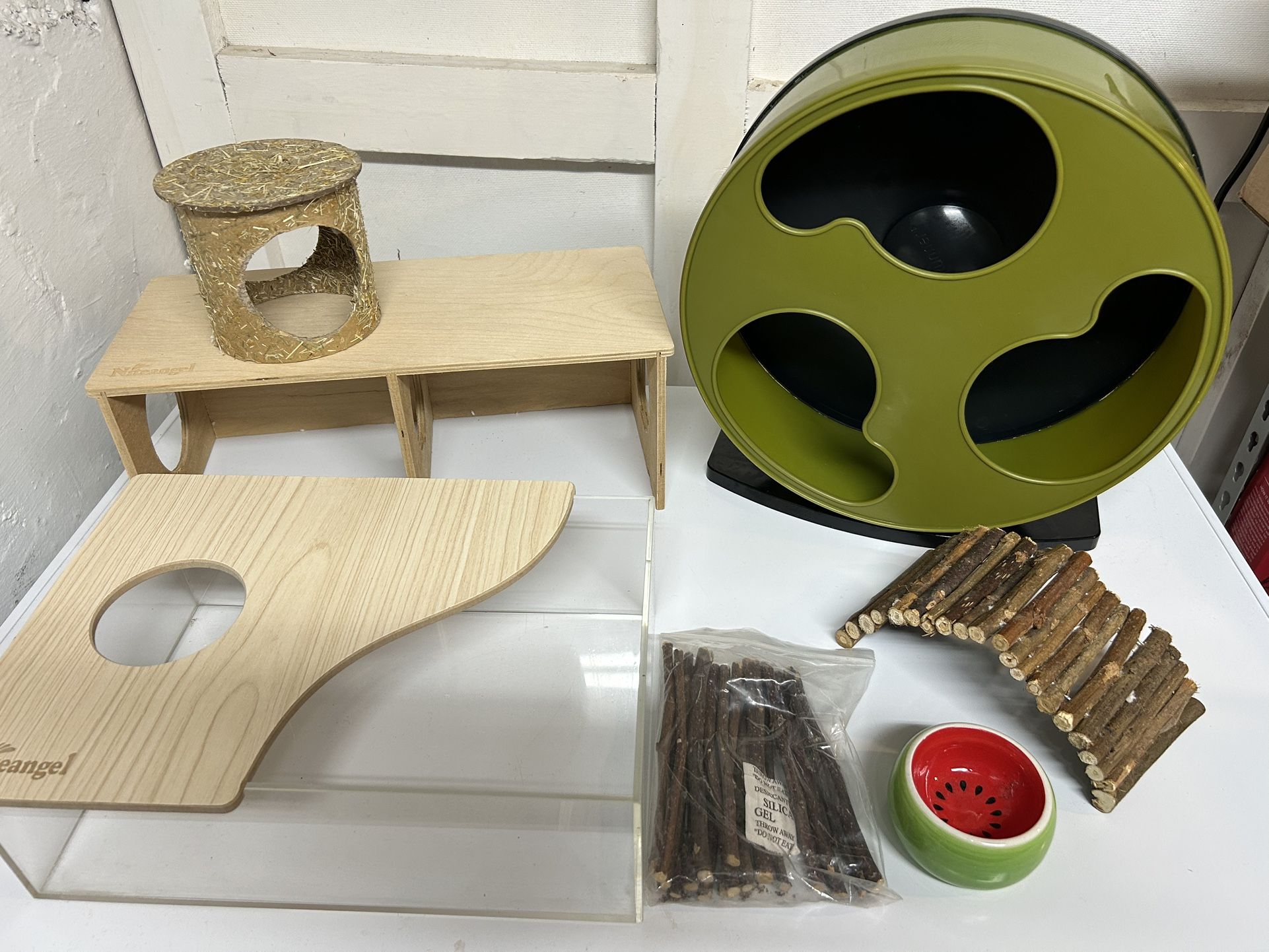 Hamster Necessities!