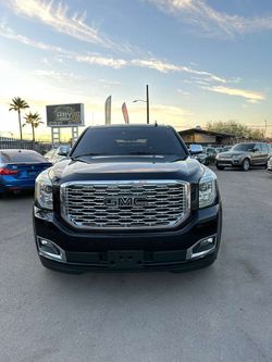 2020 GMC YUKON Denali