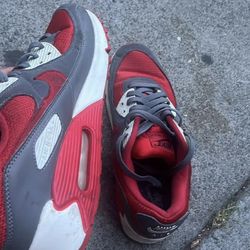 Air max shoes size 10.5 men