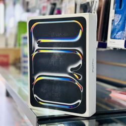 iPad Pro 11in M4 Chip  (Latest Model) 