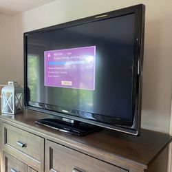 46 Inch Toshiba Color Television - Excellent Condition 