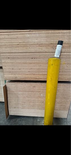 Siding plywood 11/32 ,  8 inch on center