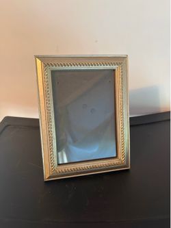 Decorative Gold Tone Picture Frame Tabletop Display