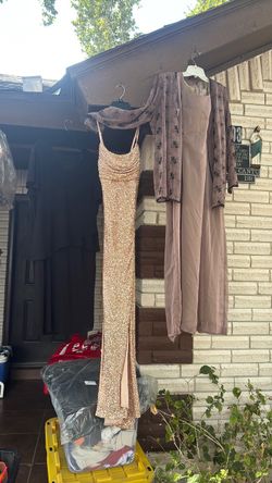 Vestidos $25 cada uno