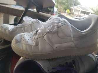 NIKE AIR SIZE 8.5 MEN'S LIGHTLY USED