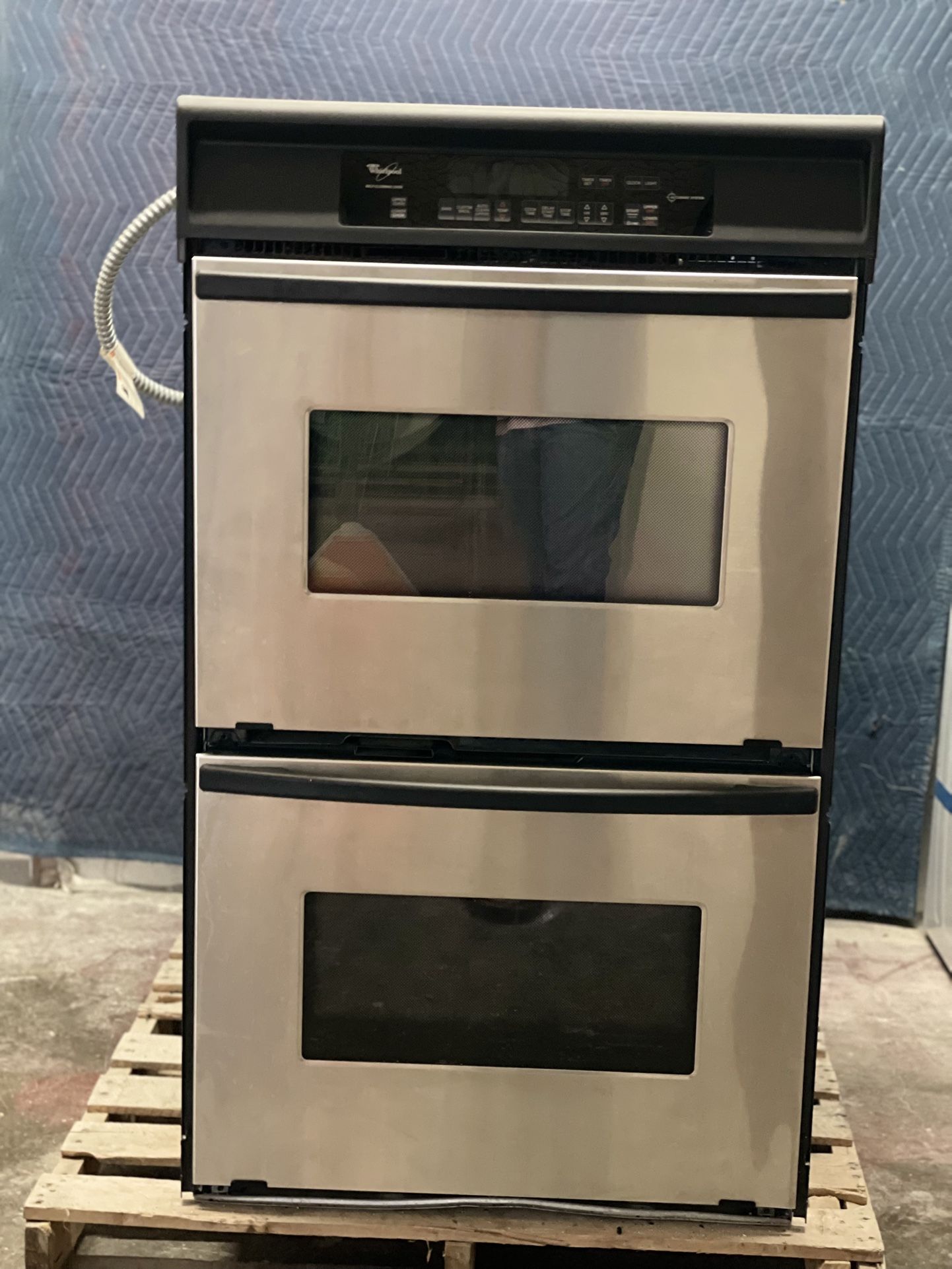 Whirlpool Double Wall Oven
