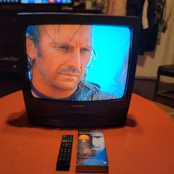 Sylvania 20" CRT TV/VCR VHS Combo With Original Remote