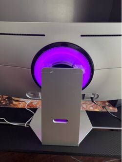 Samsung curved monitor