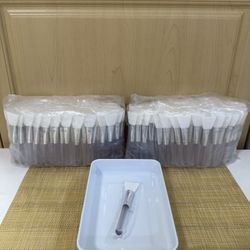 Silicone Facial Brushes 🤍 Brochas Faciales de Silicona Qty. 40