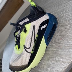 Toddler Nike Air Max Size8