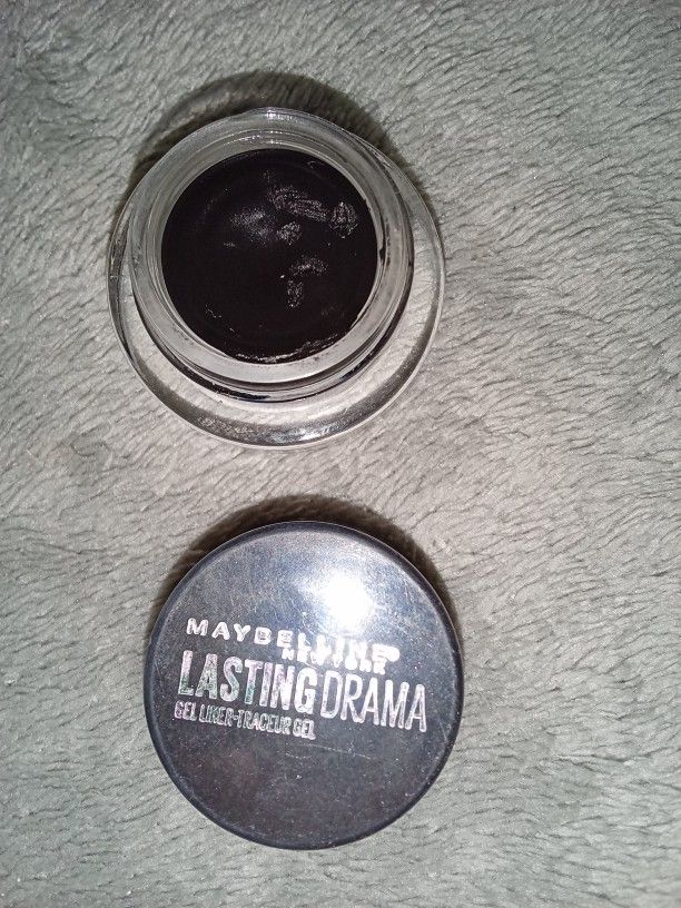 Maybelline Eyeliner Longlasting Dama
