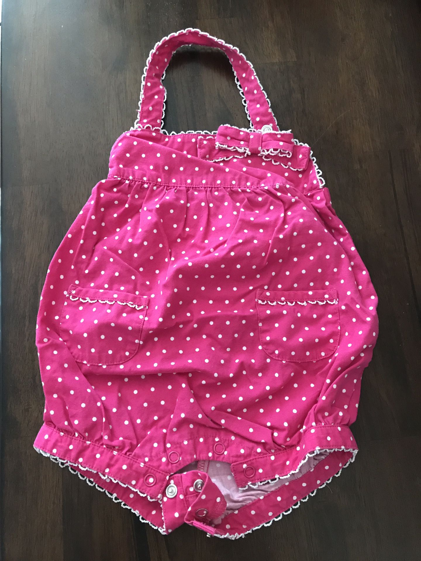 Baby Girl Clothes - Size 3-6 months - porch pickup near duck donuts in Herndon All items $1. Just tell me which ones you want.