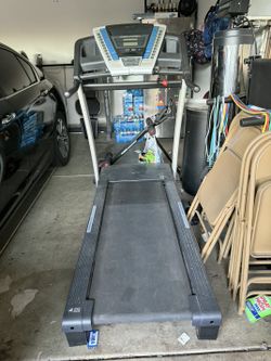 Full Size Treadmill And WEIGHT bench W/ Weights
