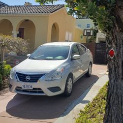 2017 Nissan Versa