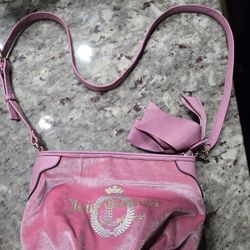 READ DESCRIPTION Pink Juicy Couture Purse